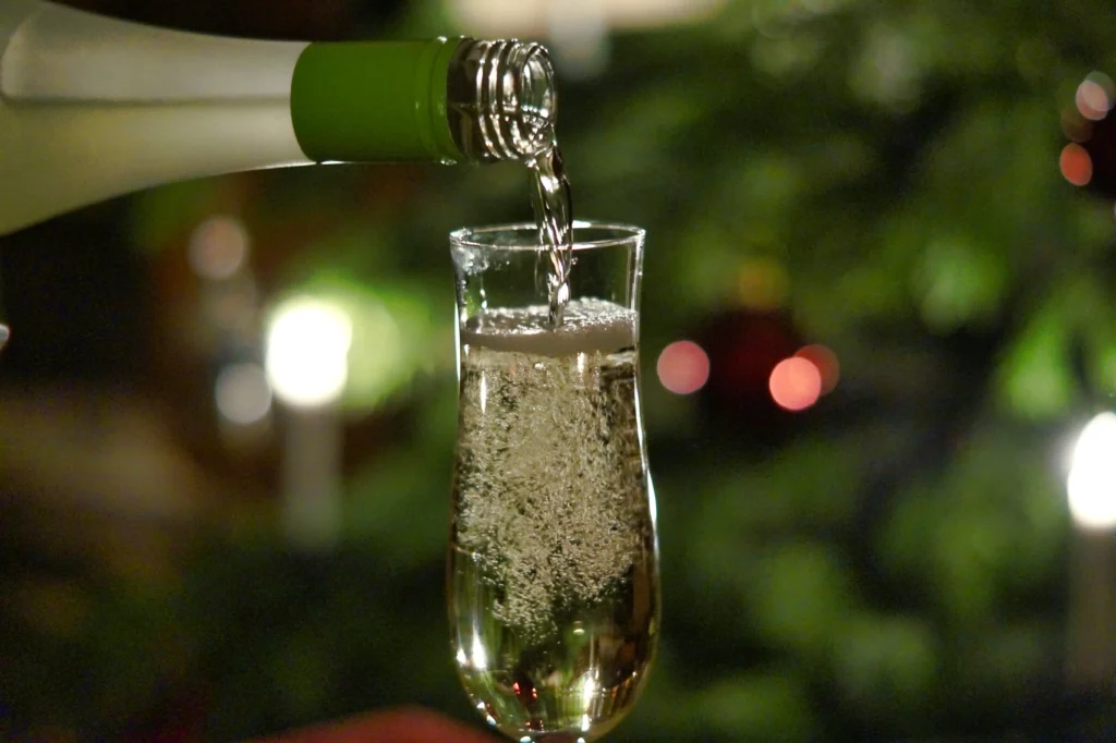 Light and Full bodied sparkling wine