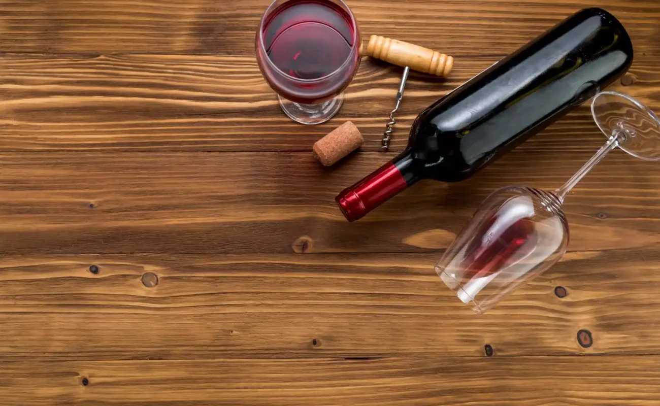 wine-bottle-with-glass